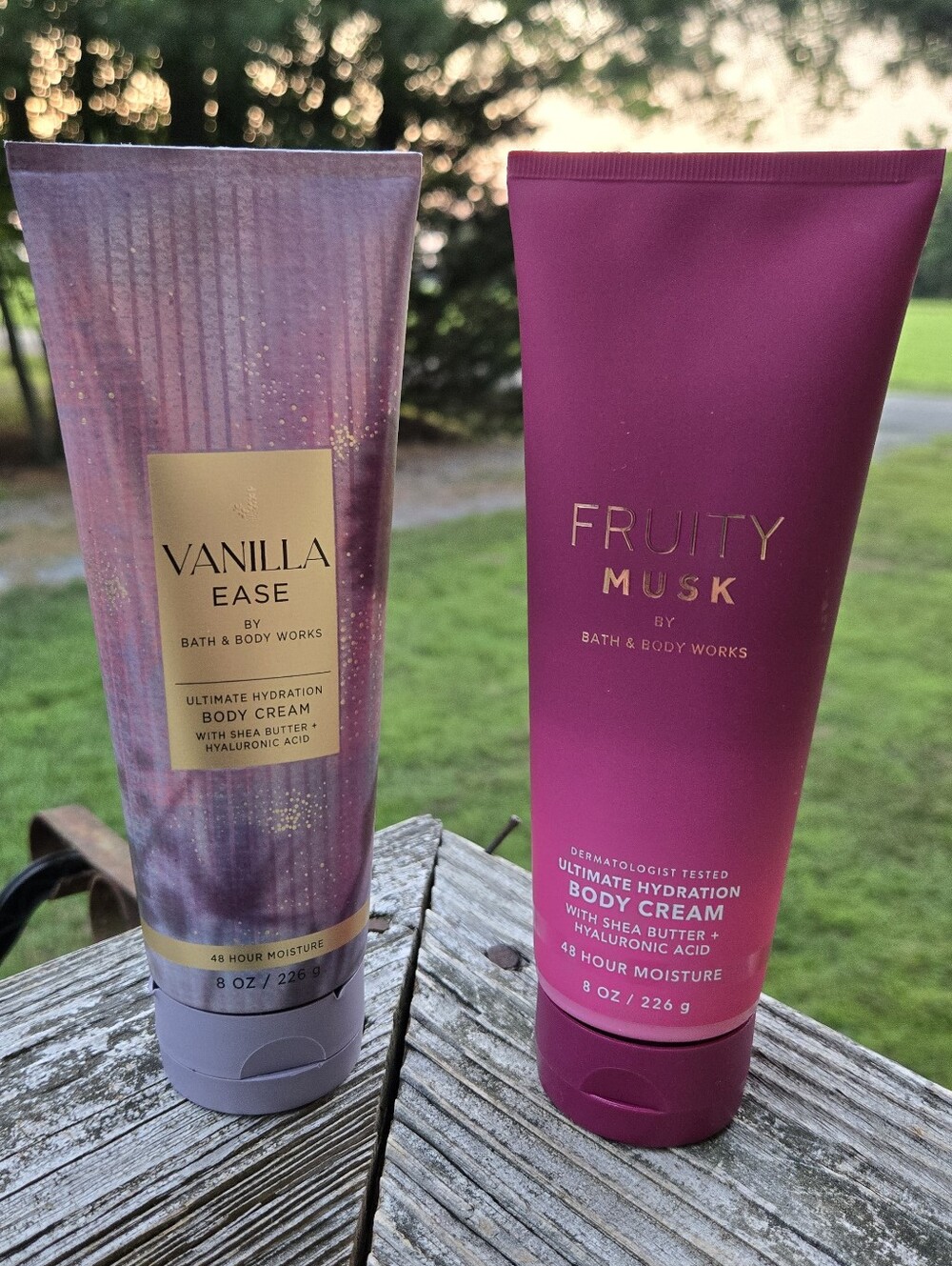 Bath & Body Works Fruity Musk Body Cream - Magenta